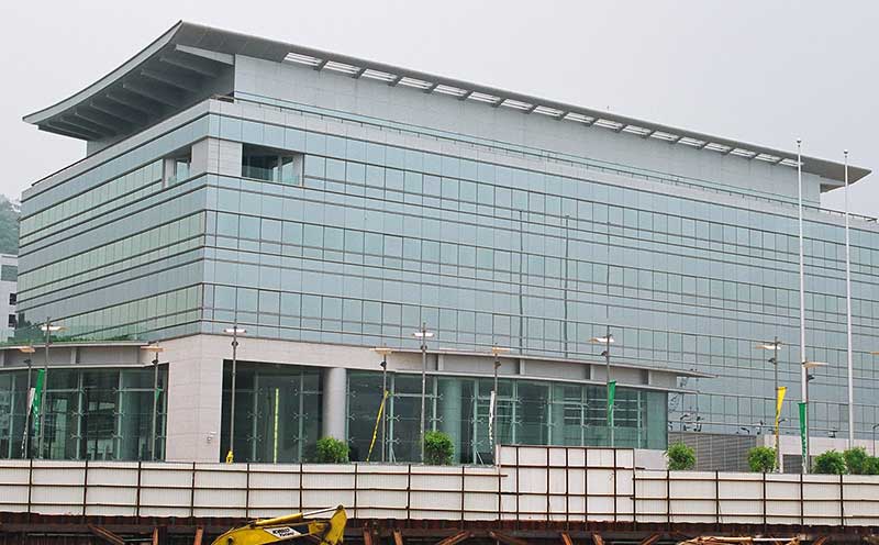 佛山專業(yè)玻璃幕墻公司