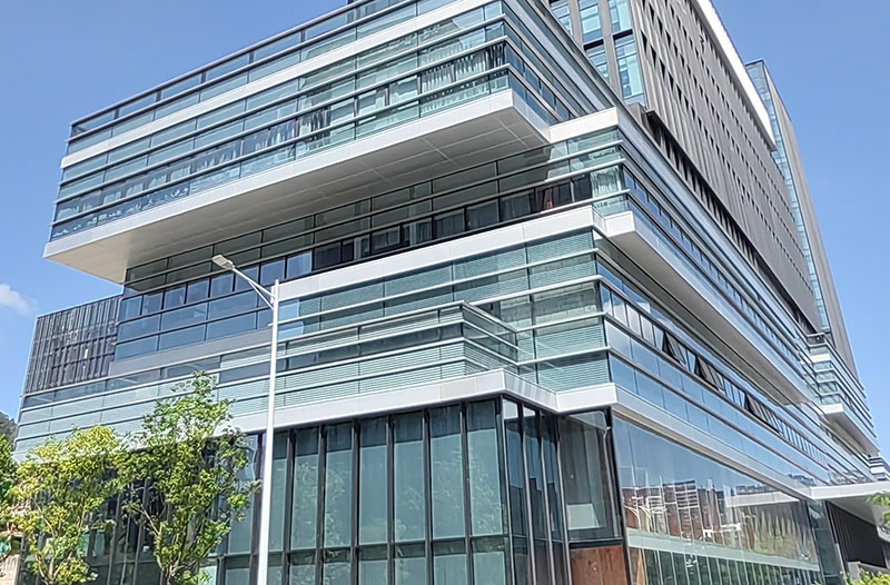 東莞產(chǎn)業(yè)園玻璃幕墻找誰(shuí)做靠譜